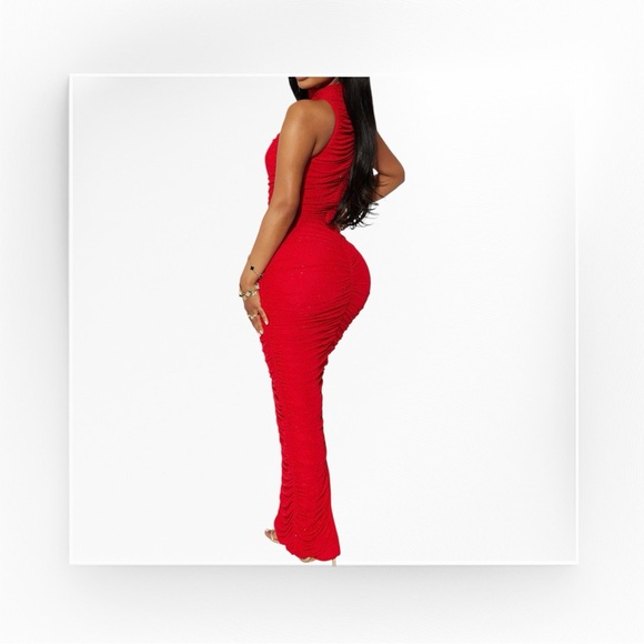 Fashion Nova Vibrant Red Maxi Dress - Picture 2 of 3
